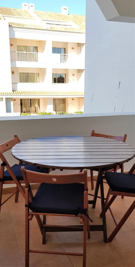 Casa Marias II - Inserido No Resort Golden Club Cabanas 卡巴纳斯·德·塔维拉 外观 照片