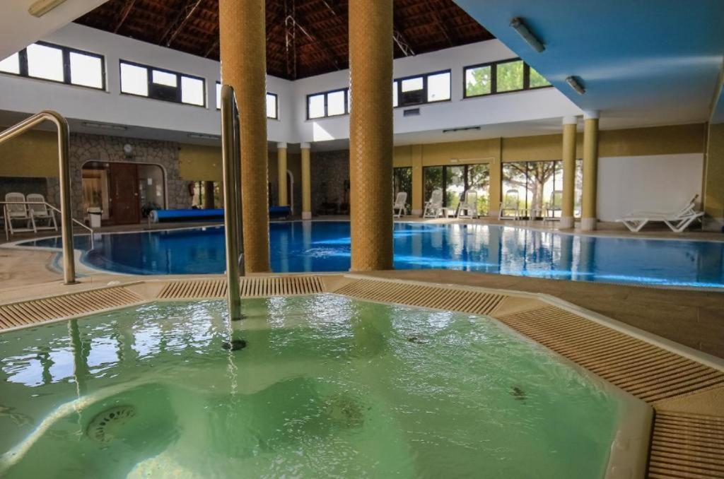 Casa Marias II - Inserido No Resort Golden Club Cabanas 卡巴纳斯·德·塔维拉 外观 照片